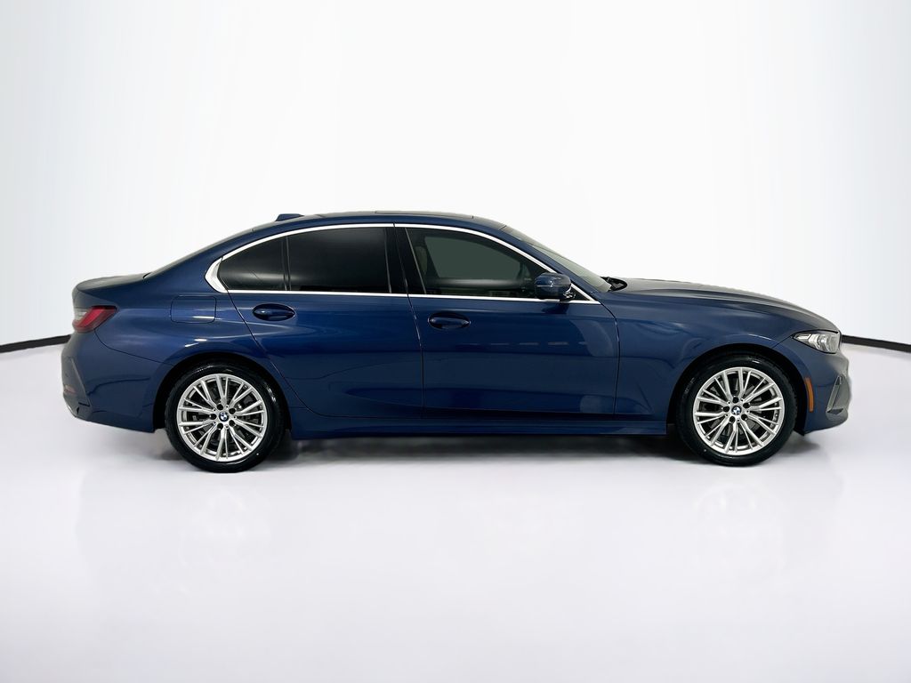 Thumbnail: 2024 BMW 3 Series - 4