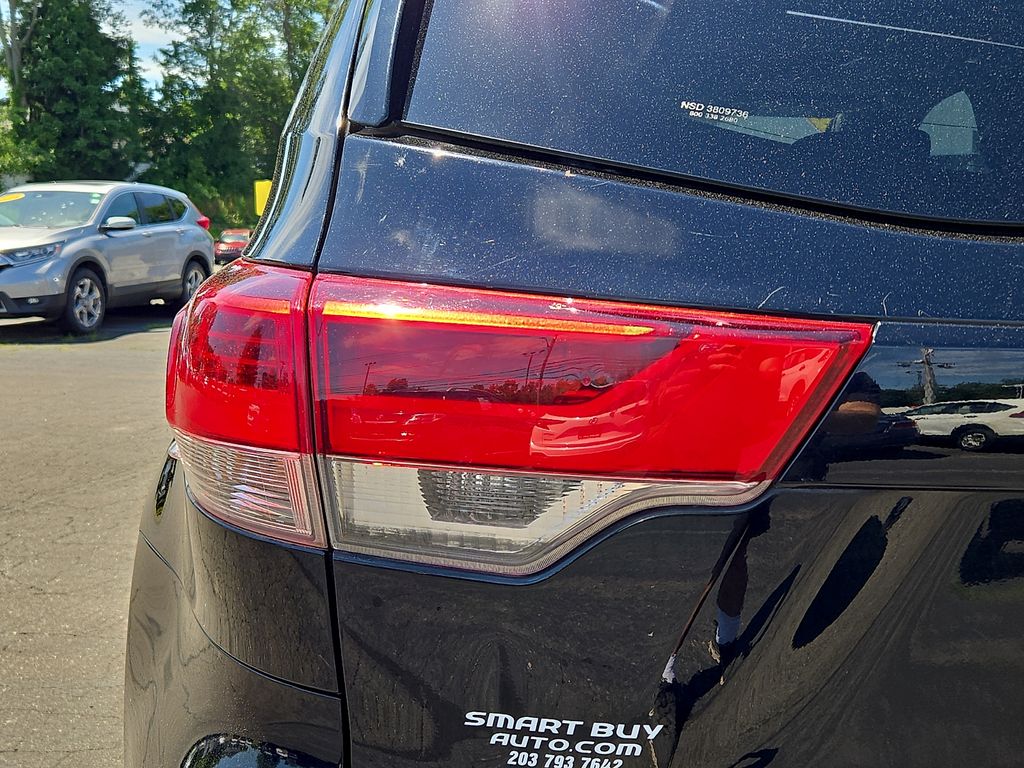 2017 Toyota Highlander