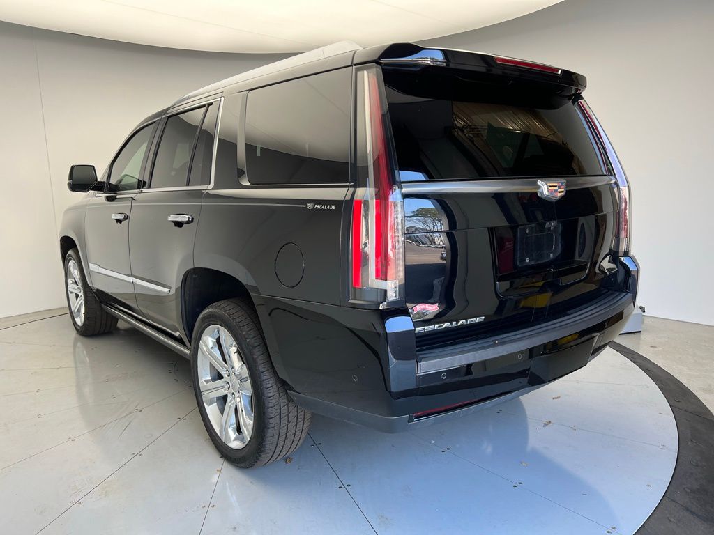 2019 Cadillac Escalade Premium Luxury 4