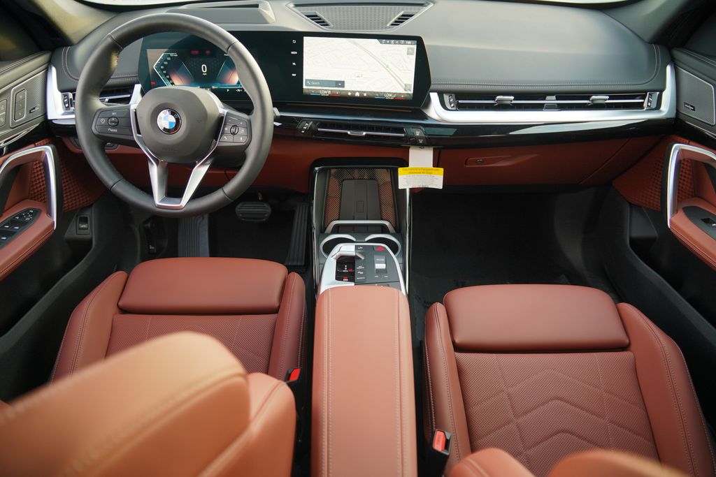 Thumbnail: 2027 BMW X1 - 19