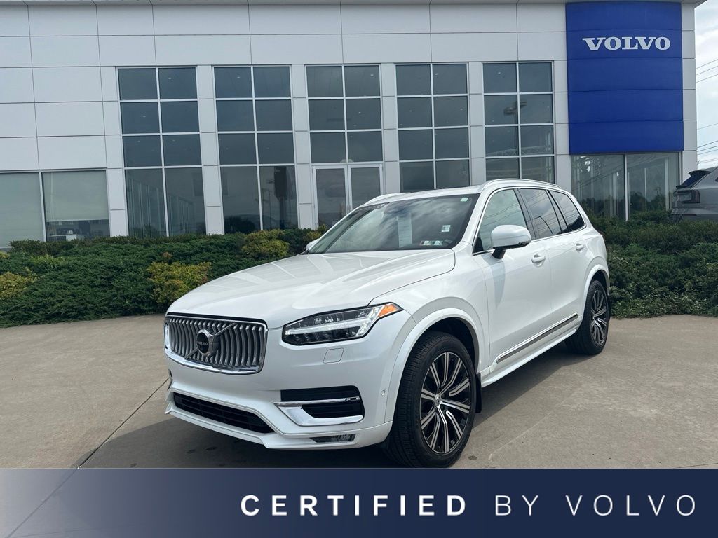 2023 Volvo XC90 Blanco (Crystal White) SUV/Crossover Tracción en las cuatro ruedas Automática