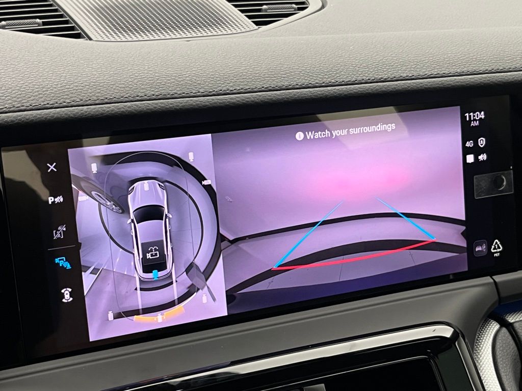 Thumbnail: 2025 Porsche Panamera - 17