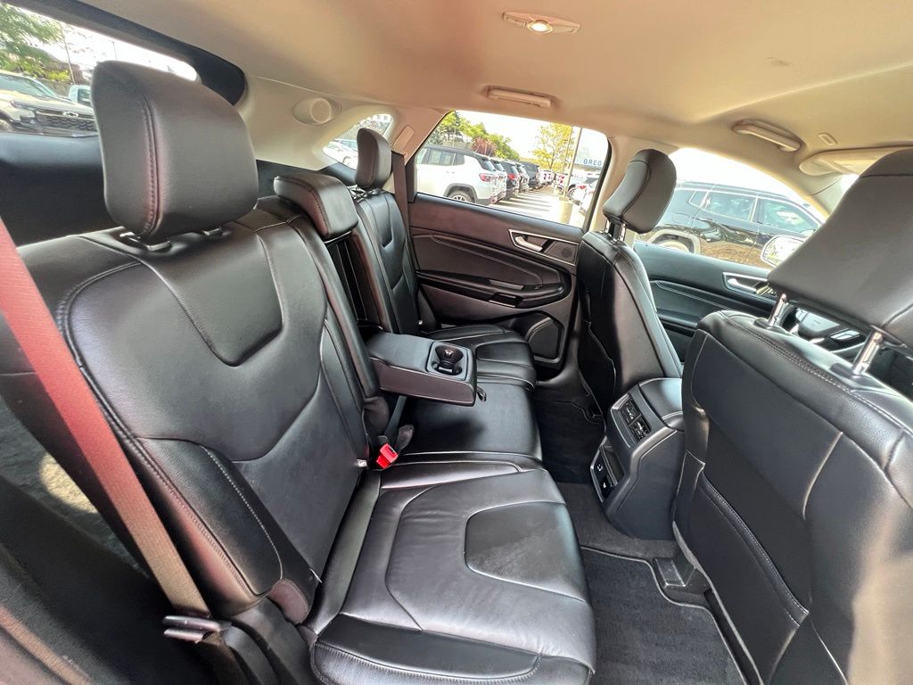 Used 2022 Ford Edge SUV