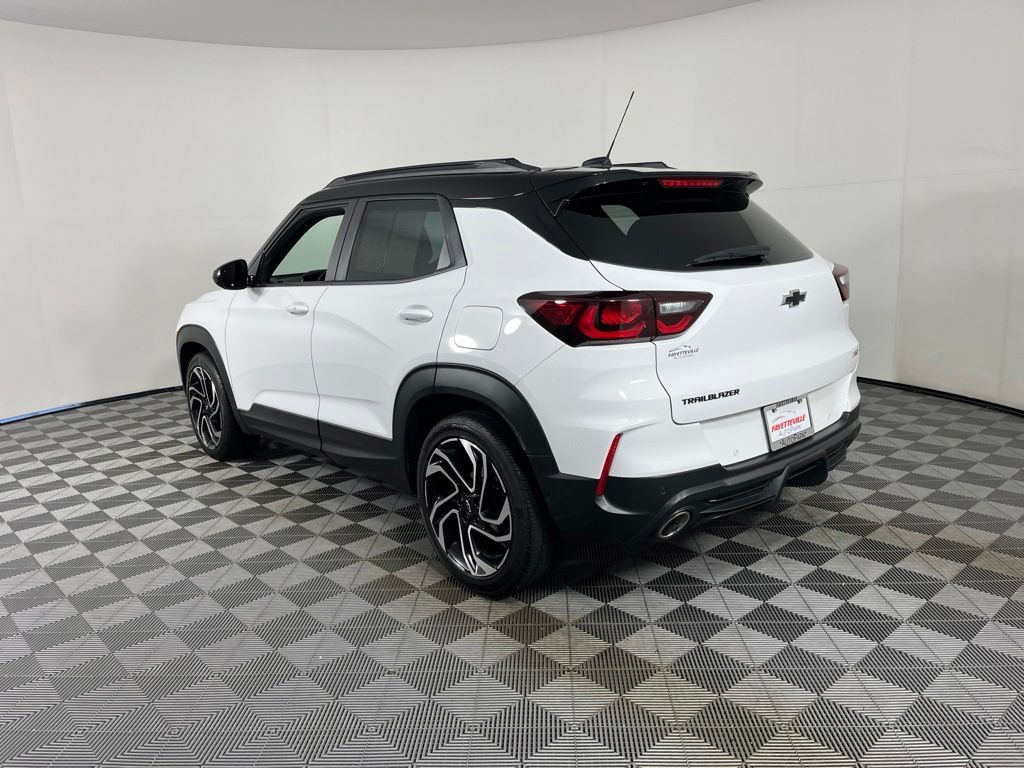 Thumbnail: 2024 Chevrolet TrailBlazer - 3