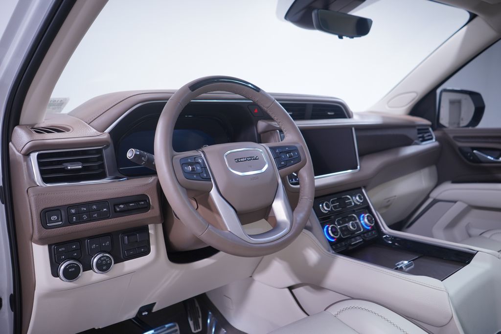 Thumbnail: 2024 GMC Yukon - 6