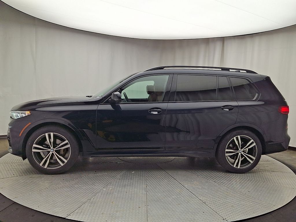 Thumbnail: 2022 BMW X7 - 7
