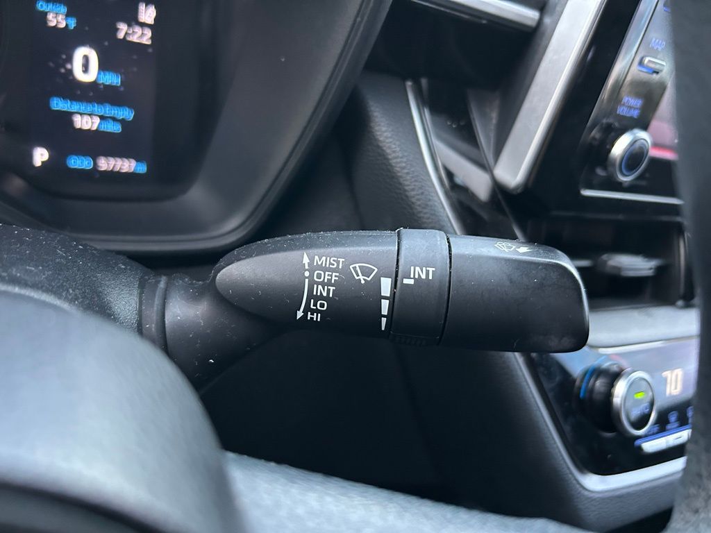 Thumbnail: 2021 Toyota Corolla - 20