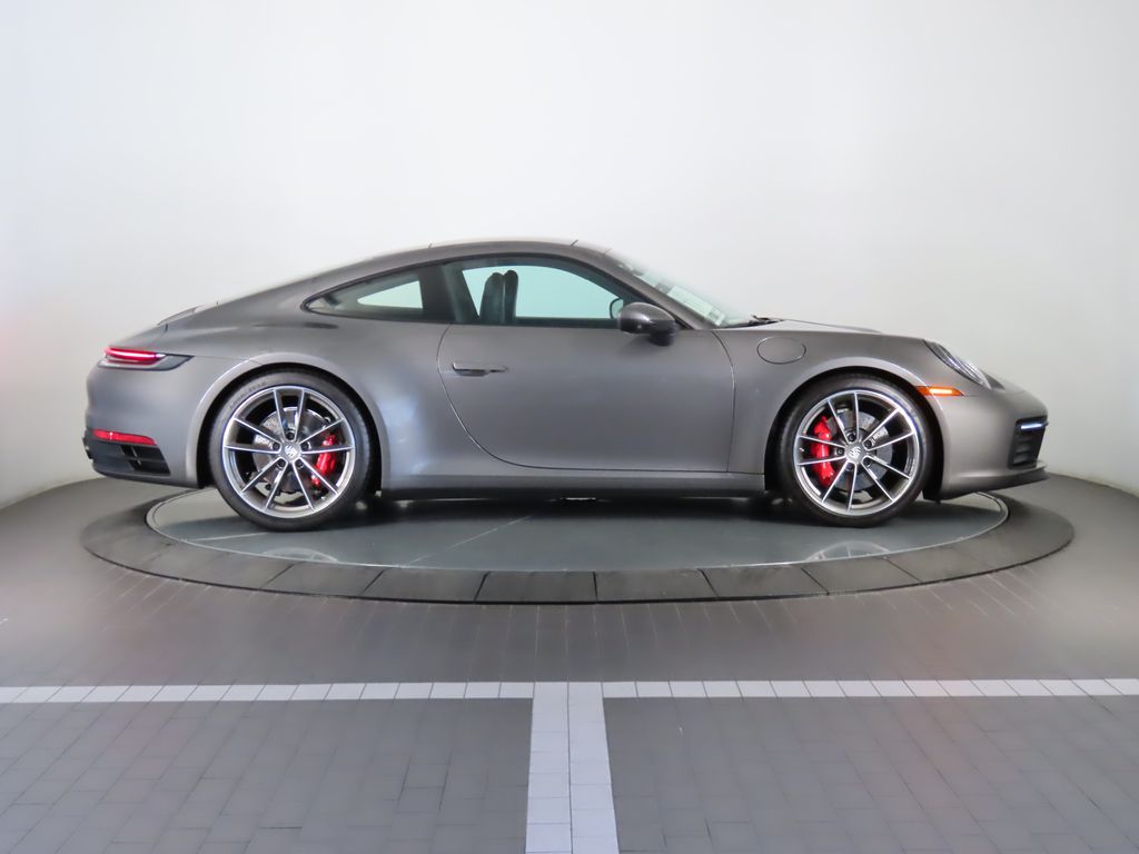 2024 Porsche 911 Carrera S 6