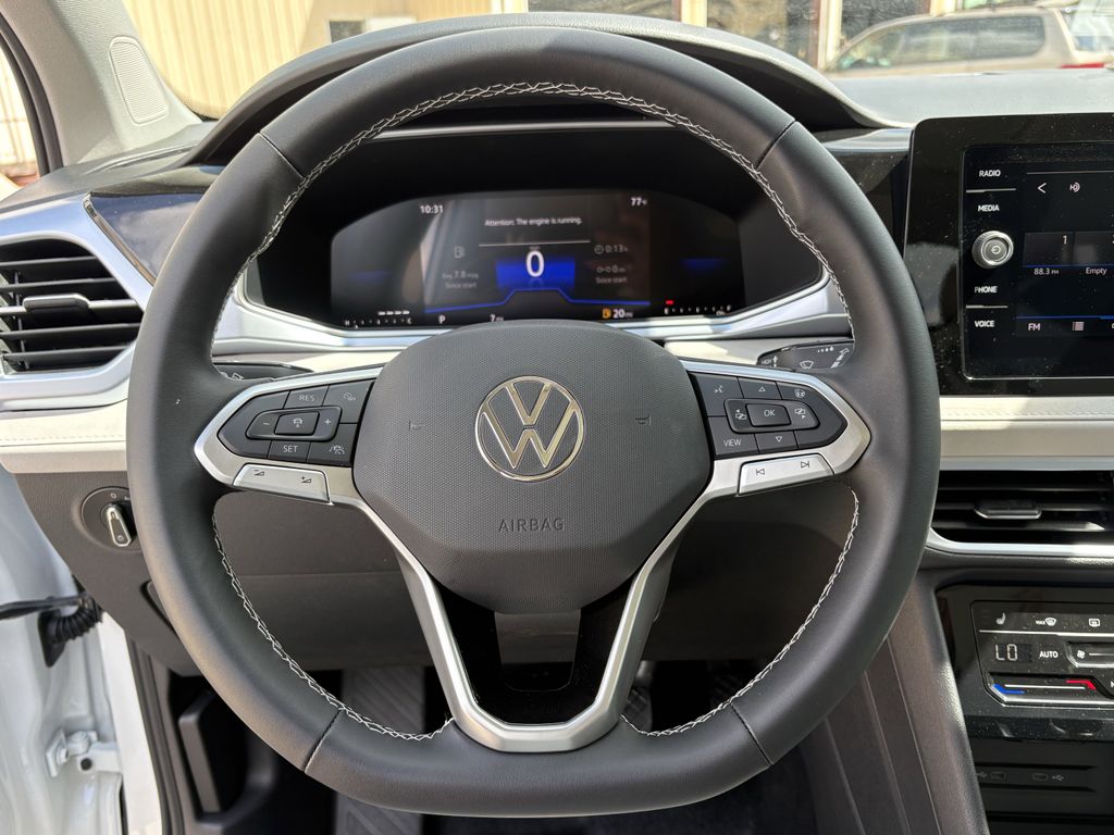 New 2026 White Volkswagen 1.5T SE image 15