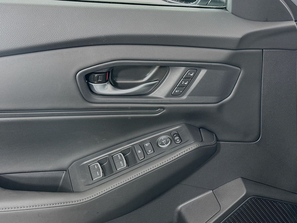 Thumbnail: 2025 Honda Accord - 19