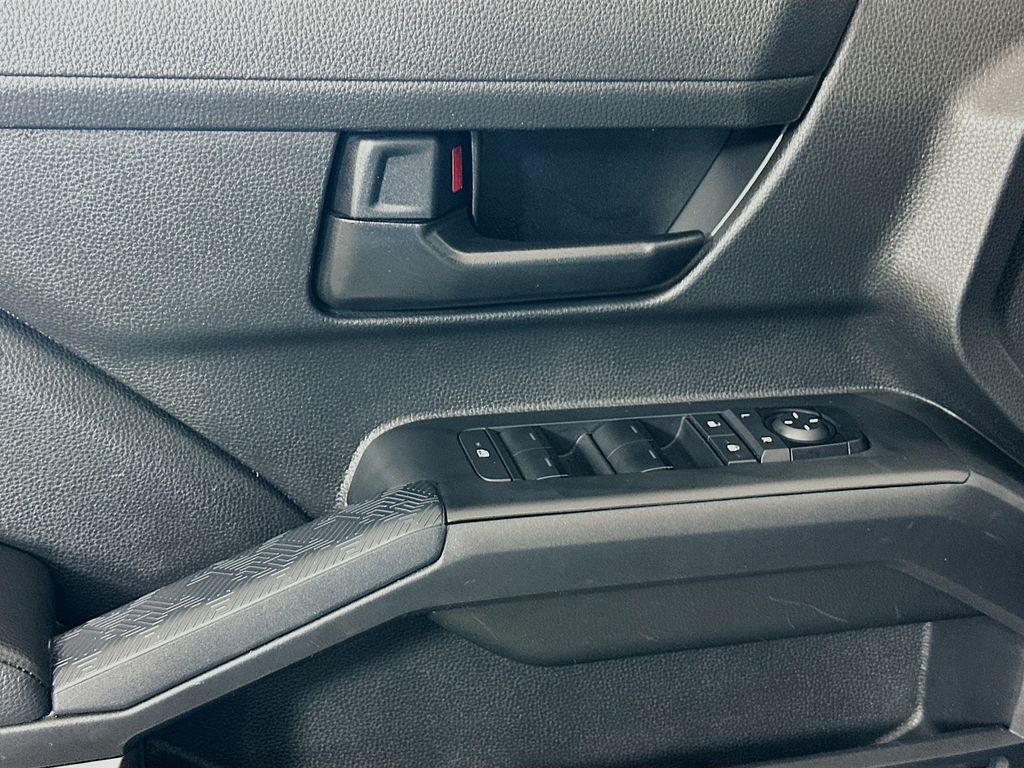 Thumbnail: 2024 Toyota Tacoma - 18