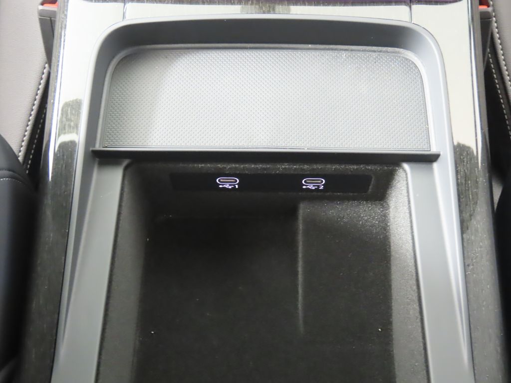 Thumbnail: 2025 Audi Q7 - 22