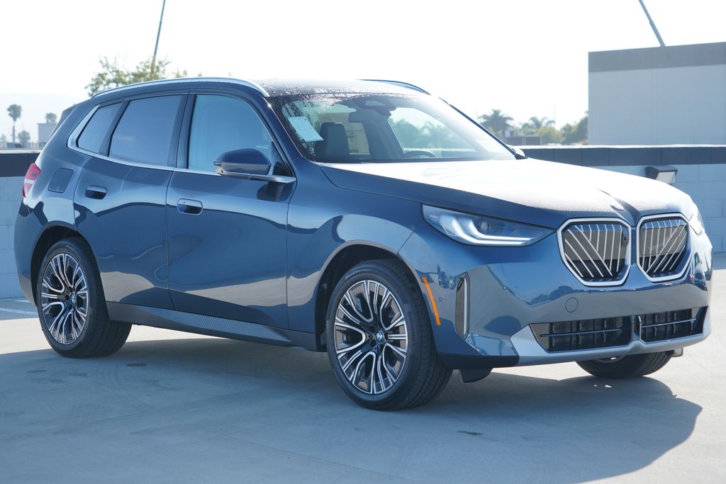 Thumbnail: 2026 BMW X3 - 3