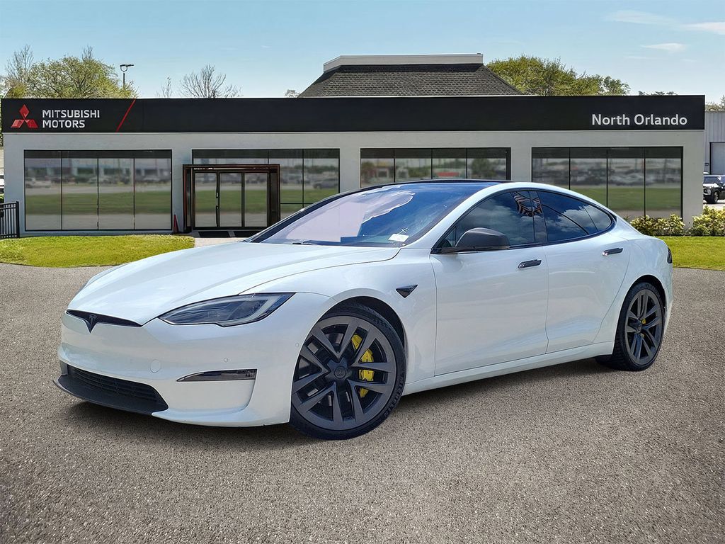 2022 Tesla Model S Base