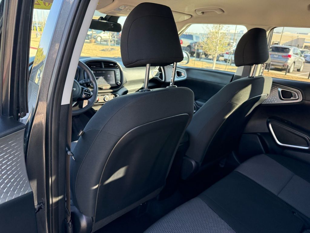 Thumbnail: 2023 Kia Soul - 22