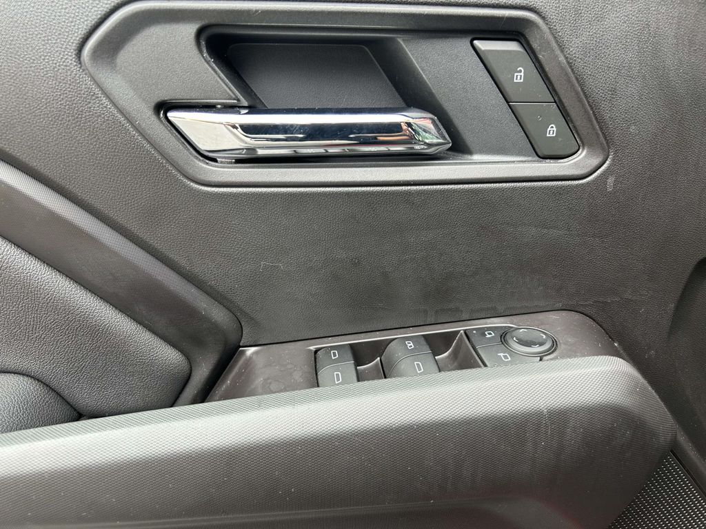 Used 2025 GMC Canyon Truck