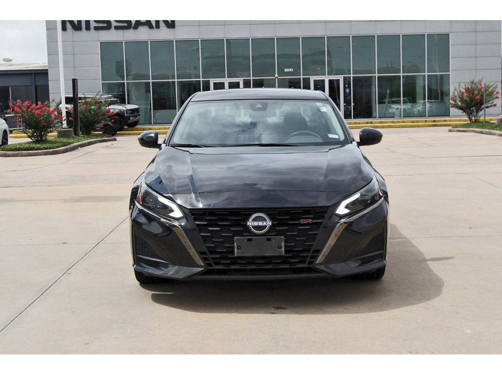 2023 Nissan Altima 2.5 SR Black at Emmons Autoplex