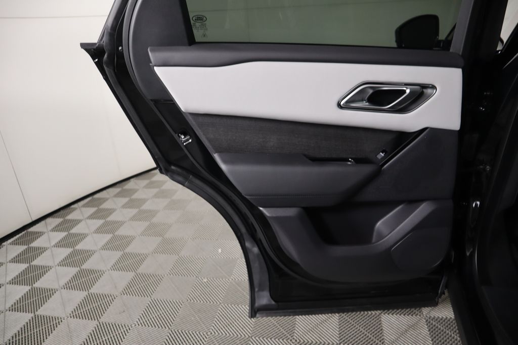 Thumbnail: 2026 Land Rover Range Rover Velar - 28