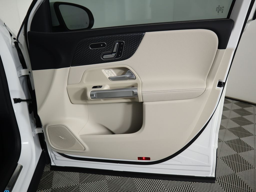 2024 Mercedes-Benz EQB 250+ 27