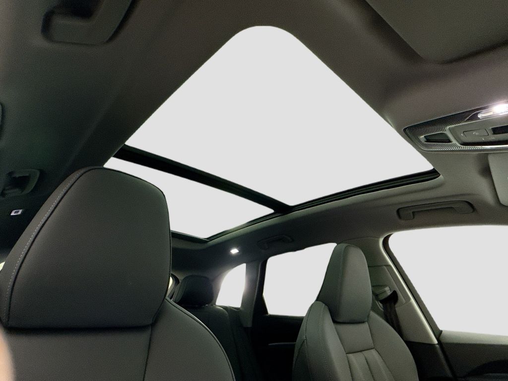 Thumbnail: 2025 Audi Q5 - 17