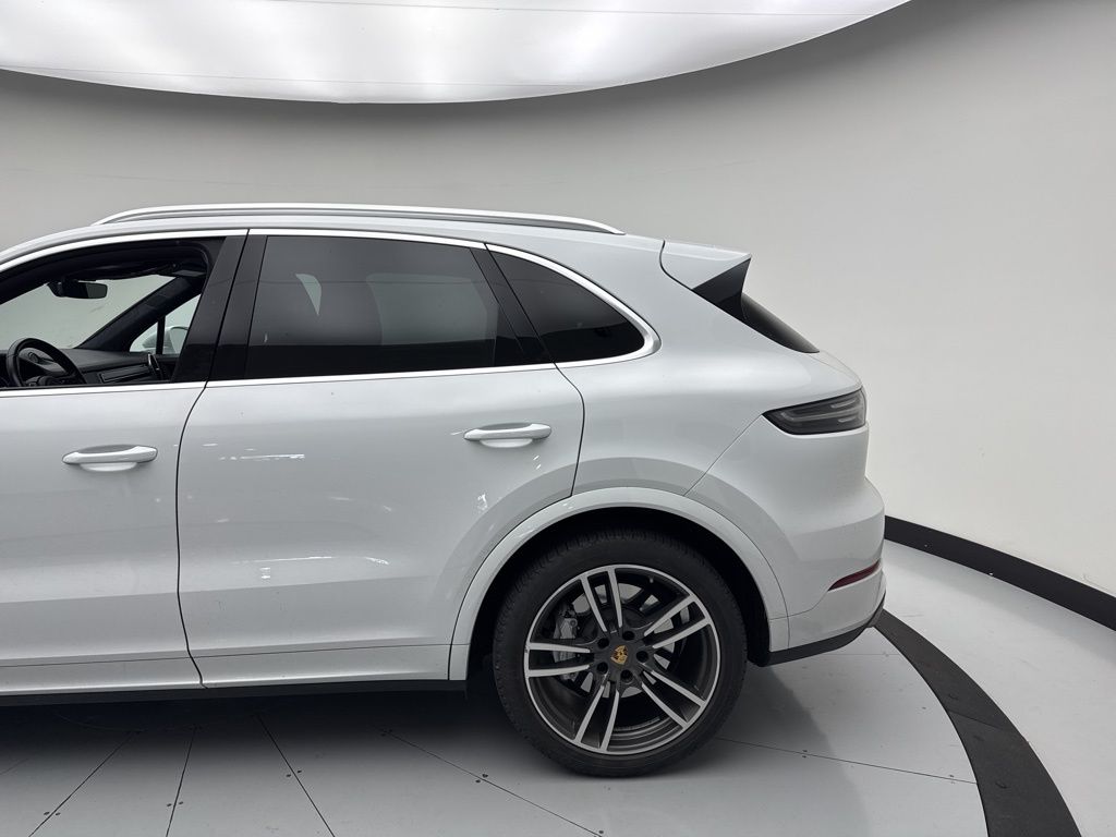 Thumbnail: 2019 Porsche Cayenne - 6