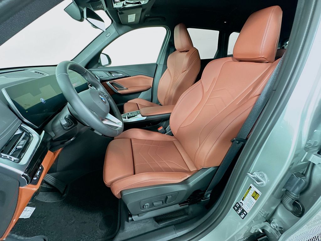 Thumbnail: 2026 BMW X1 - 16