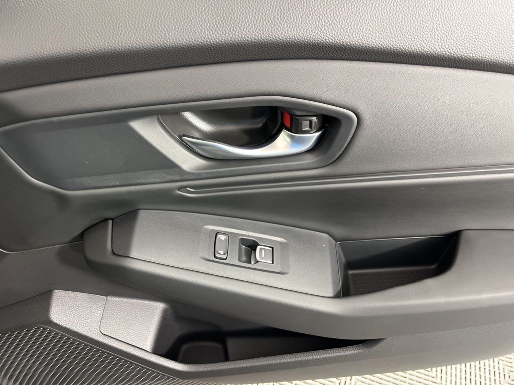 Thumbnail: 2025 Honda Accord - 10
