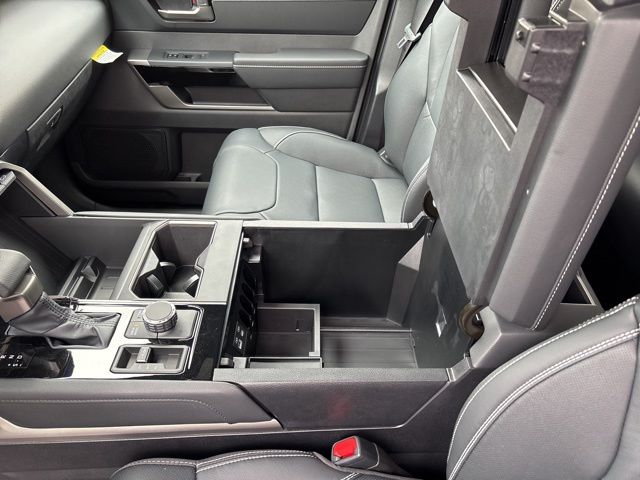 2026 Toyota Tundra Limited - Photo 32