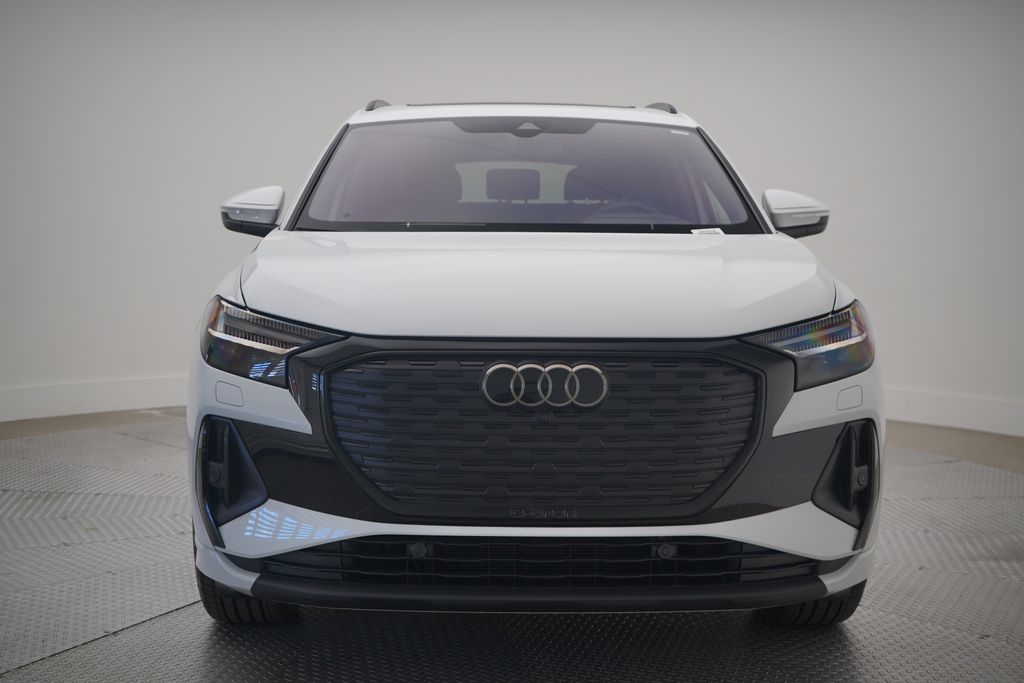 2024 Audi Q4 e-tron  5