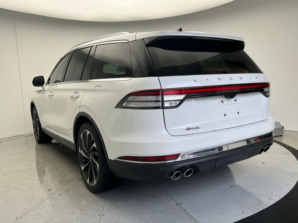 Thumbnail: 2025 Lincoln Aviator - 4