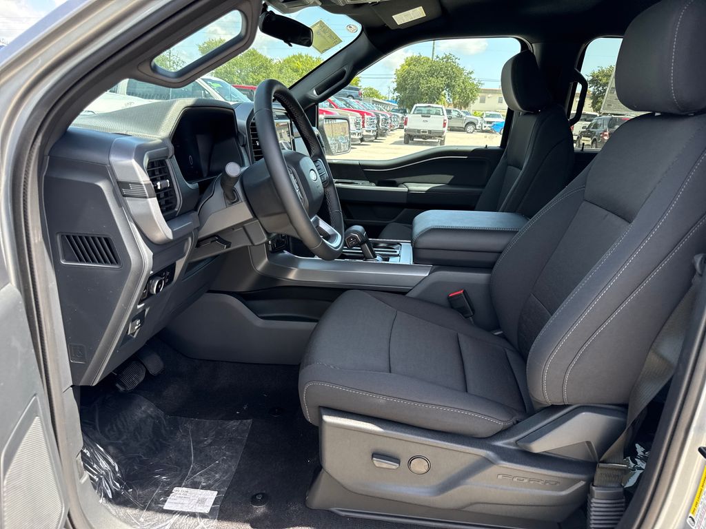 New 2026 Silver Ford XLT image 18