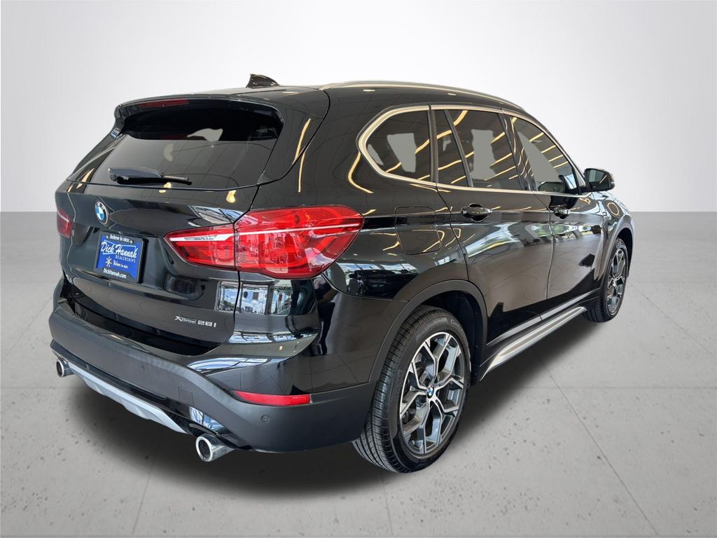 2021 BMW X1 xDrive28i