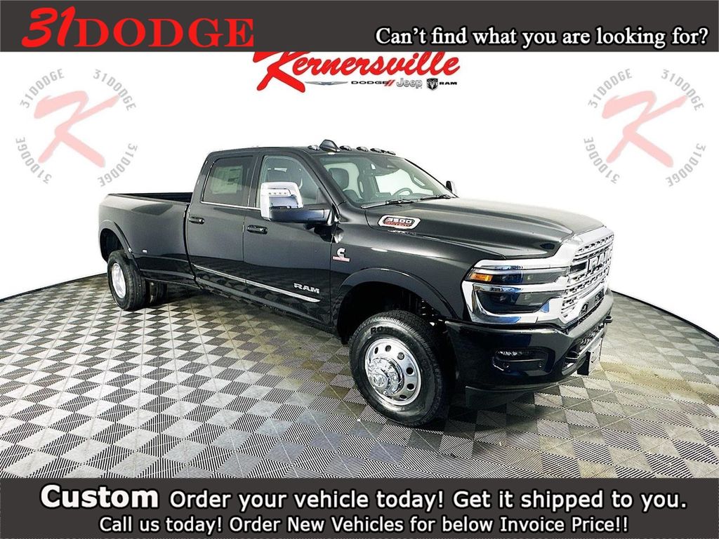 2026 RAM 3500 Limited Crew Cab LB DRW 4WD