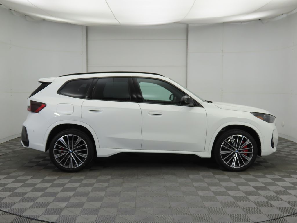 Thumbnail: 2026 BMW X1 - 4