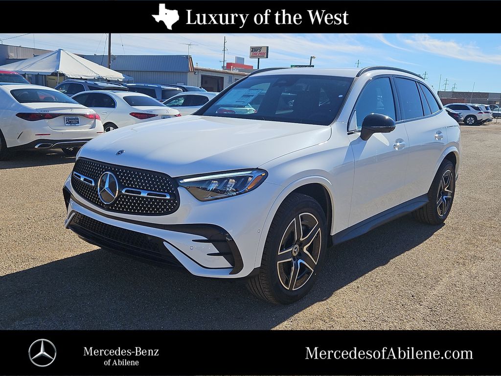 Moonlight White Metallic 2026 Mercedes-Benz GLC 300 4MATIC SUV / Crossover All-Wheel Drive 9-Speed Automatic