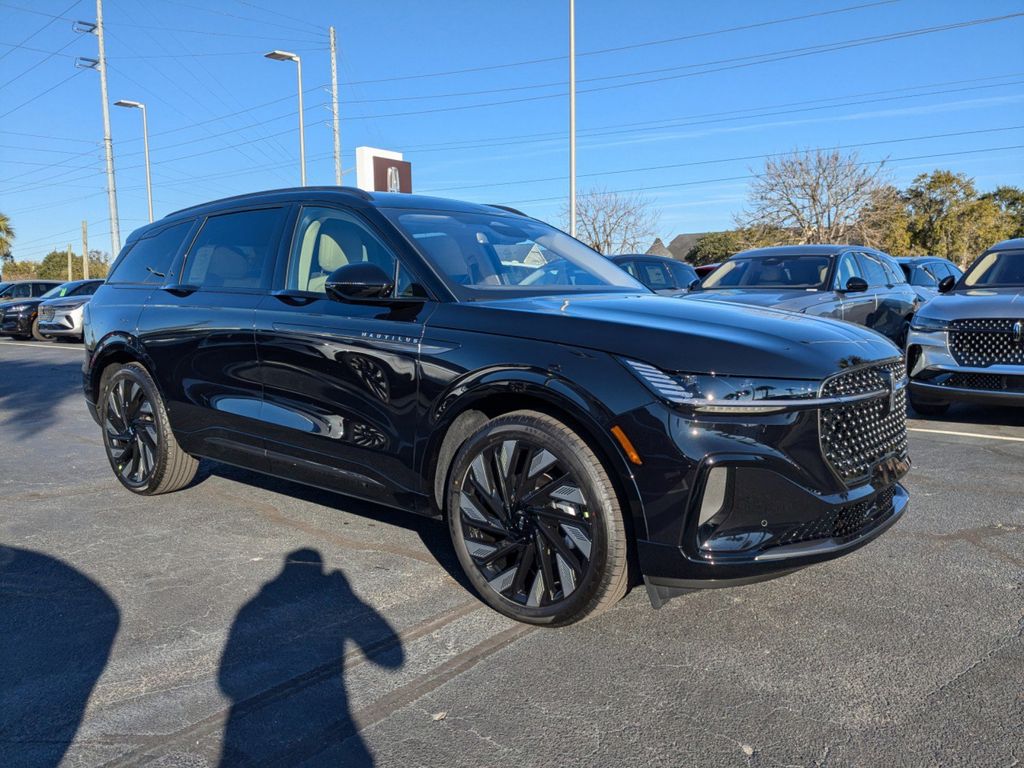 2025 Lincoln Nautilus Hybrid Reserve