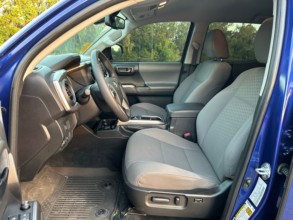 2023 Toyota Tacoma SR5 14