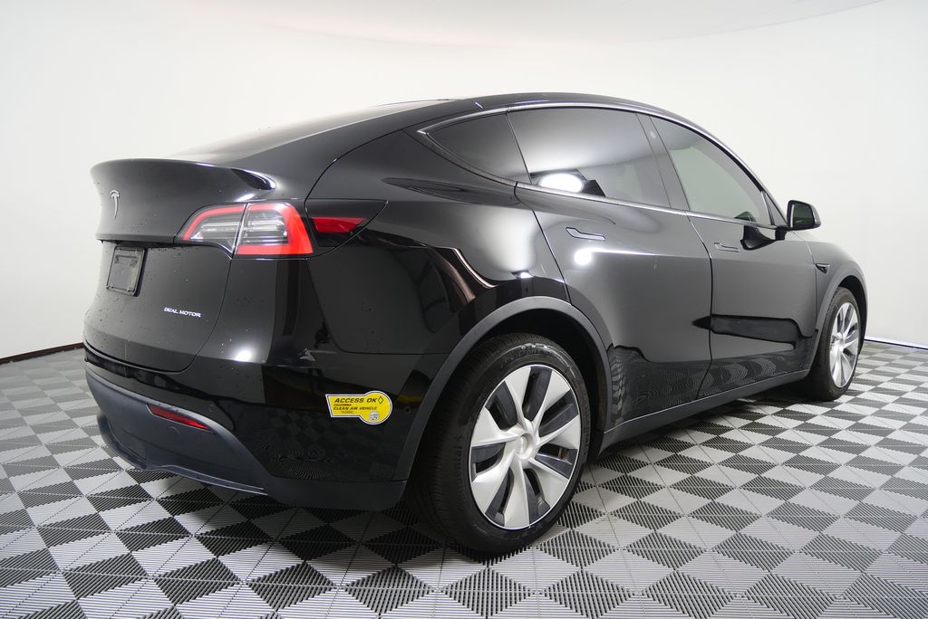 Thumbnail: 2021 Tesla Model Y - 3