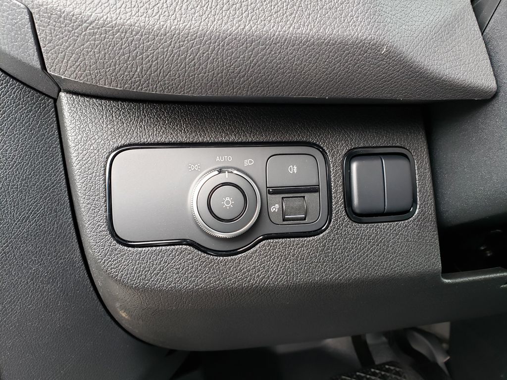 Thumbnail: 2026 Mercedes-Benz Sprinter - 18