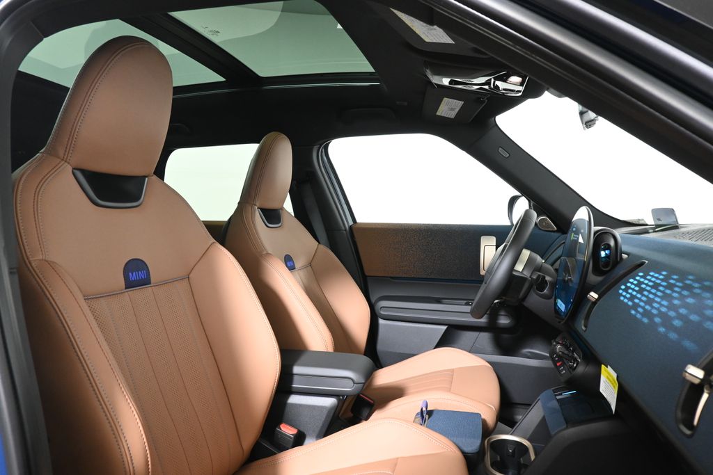 Thumbnail: 2025 MINI Cooper Countryman - 22