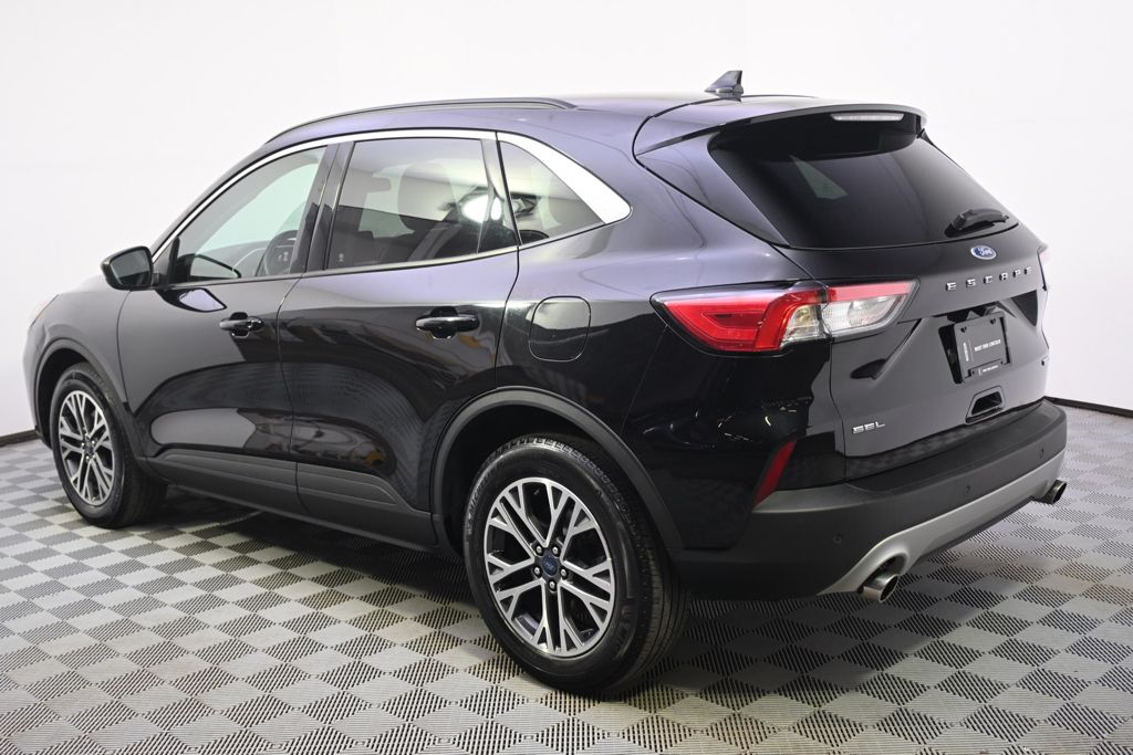 Used 2020 Black Ford SEL image 2