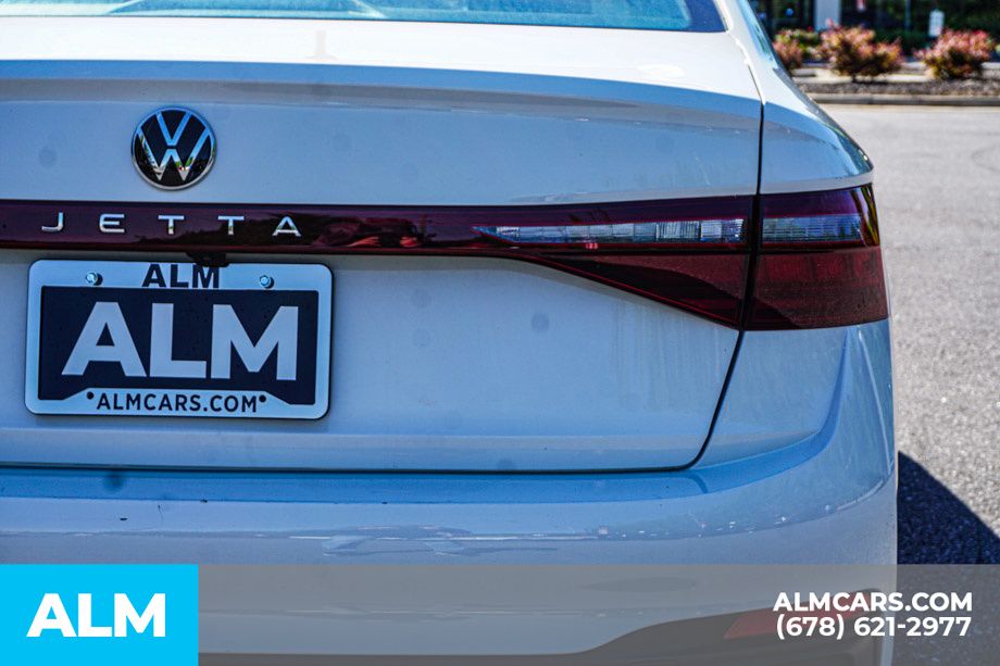 2025 Volkswagen Jetta S - Photo 13
