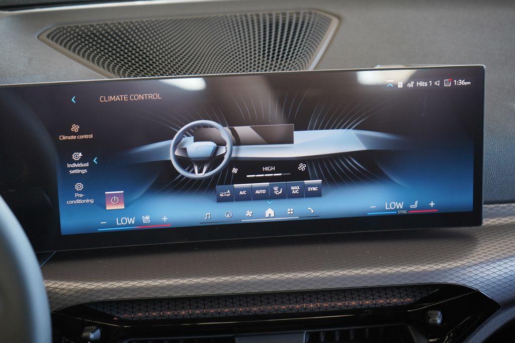 Thumbnail: 2026 BMW 3 Series - 16