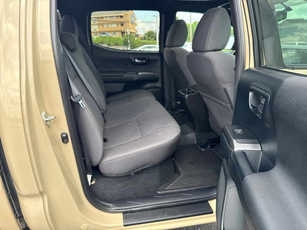 Used 2016 Toyota Tacoma Truck