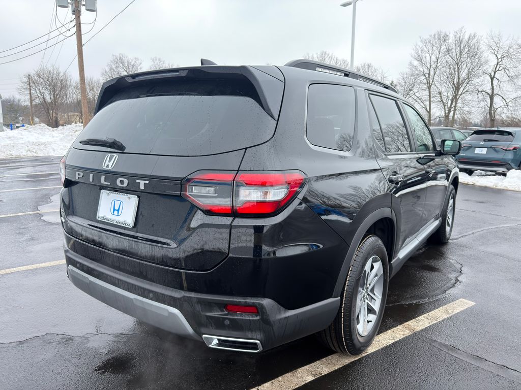 Thumbnail: 2026 Honda Pilot - 5