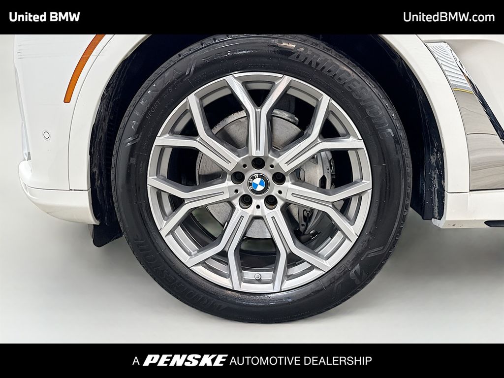 Thumbnail: 2021 BMW X7 - 2