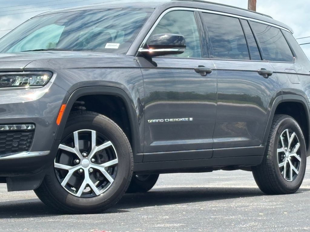 Used Car 2025 Jeep Grand Cherokee L  Limited For Sale Under $50,000 In Austin, Texas