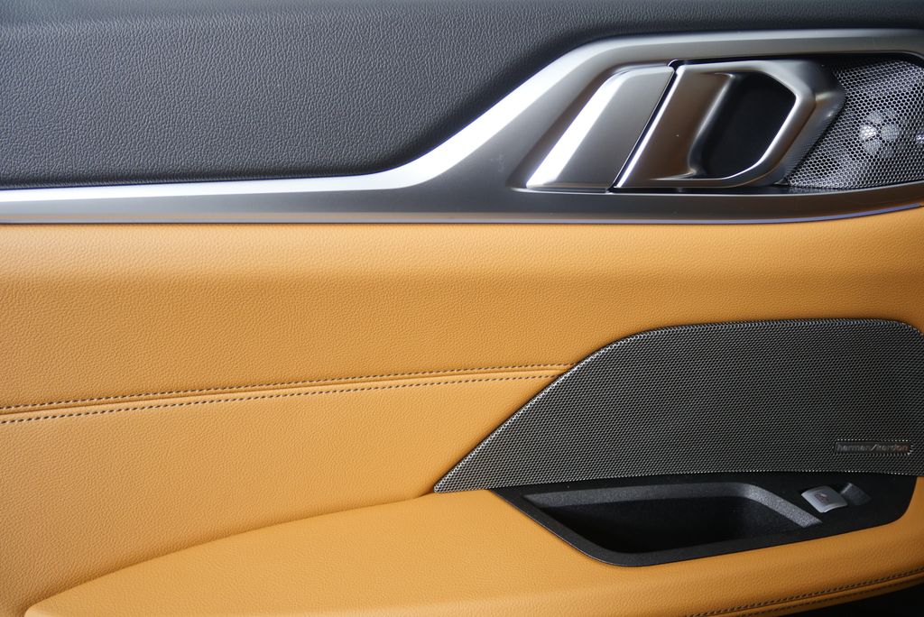 Thumbnail: 2026 BMW i4 - 14