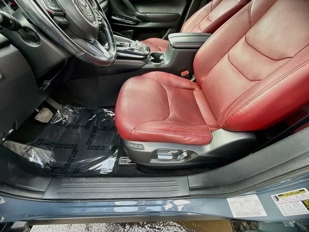 2023 Mazda CX-9 Carbon Edition Gray at DeMontrond Auto Country