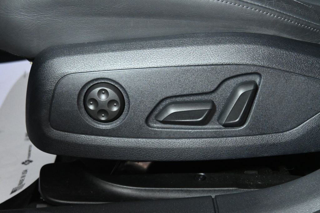 Thumbnail: 2025 Audi A5 - 31